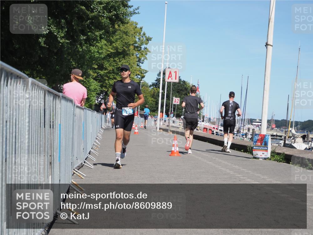 17.08.2025 - KN Förde Triathlon 2025 KatJ http://msf.ph/oto/8609889 17.08.2025 14:01:49 Laufen 526 meine-sportfotos.de