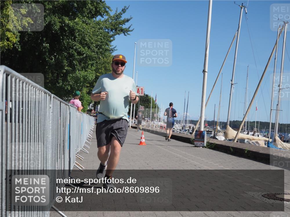 17.08.2025 - KN Förde Triathlon 2025 KatJ http://msf.ph/oto/8609896 17.08.2025 12:04:57 Laufen 612, 613, 618 meine-sportfotos.de