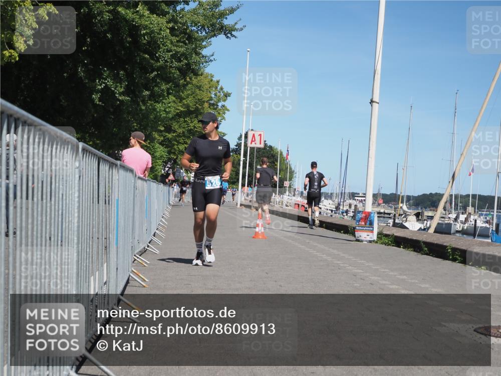 17.08.2025 - KN Förde Triathlon 2025 KatJ http://msf.ph/oto/8609913 17.08.2025 14:01:50 Laufen 526 meine-sportfotos.de