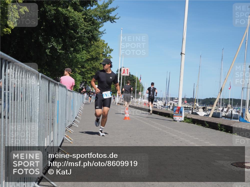 17.08.2025 - KN Förde Triathlon 2025 KatJ http://msf.ph/oto/8609919 17.08.2025 14:01:50 Laufen 526 meine-sportfotos.de