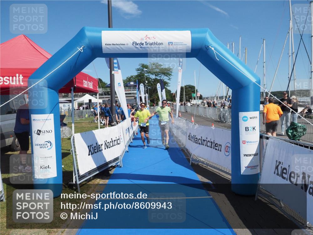 17.08.2025 - KN Förde Triathlon 2025 MichiJ http://msf.ph/oto/8609943 17.08.2025 12:38:18 Laufen 385 meine-sportfotos.de