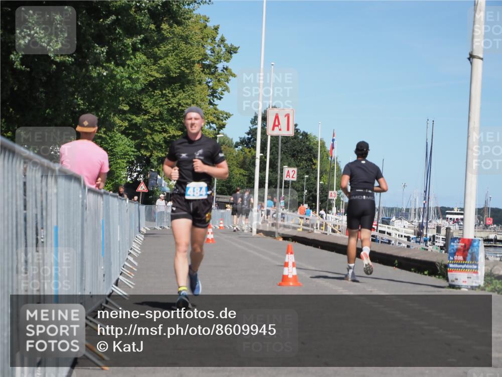 17.08.2025 - KN Förde Triathlon 2025 KatJ http://msf.ph/oto/8609945 17.08.2025 14:02:03 Laufen 484 meine-sportfotos.de