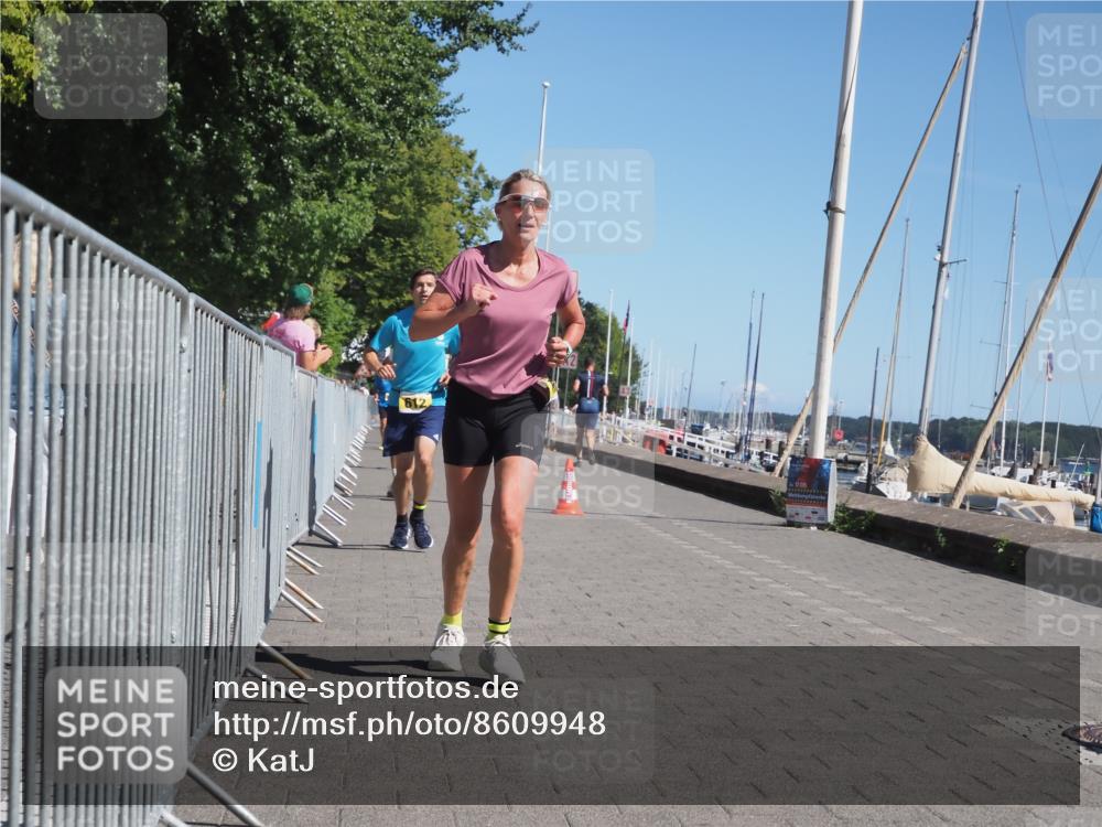 17.08.2025 - KN Förde Triathlon 2025 KatJ http://msf.ph/oto/8609948 17.08.2025 12:05:02 Laufen 297, 374, 612, 616, 618 meine-sportfotos.de