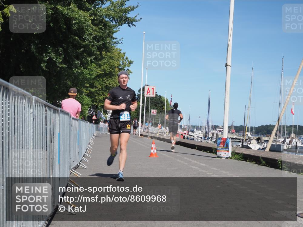 17.08.2025 - KN Förde Triathlon 2025 KatJ http://msf.ph/oto/8609968 17.08.2025 14:02:04 Laufen 484 meine-sportfotos.de