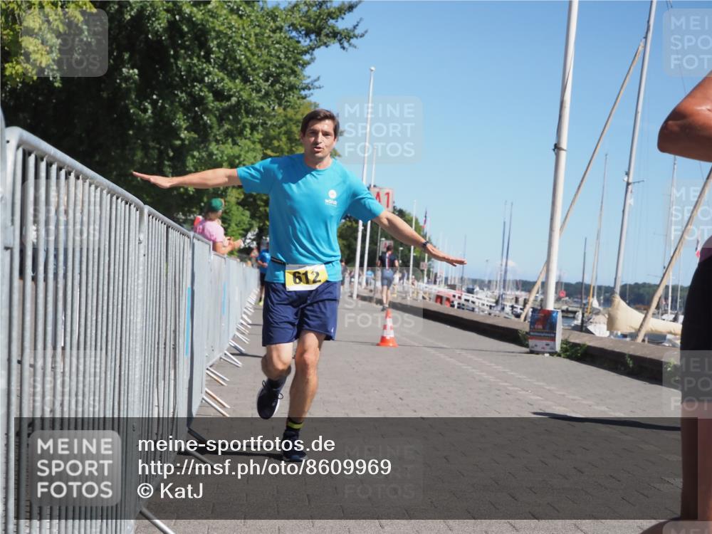 17.08.2025 - KN Förde Triathlon 2025 KatJ http://msf.ph/oto/8609969 17.08.2025 12:05:04 Laufen 297, 374, 612, 616, 618 meine-sportfotos.de