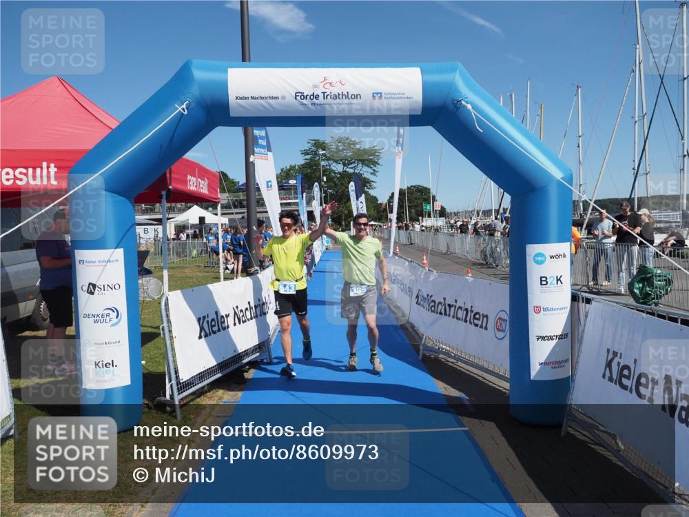 17.08.2025 - KN Förde Triathlon 2025 MichiJ http://msf.ph/oto/8609973 17.08.2025 12:38:19 Laufen 385 meine-sportfotos.de