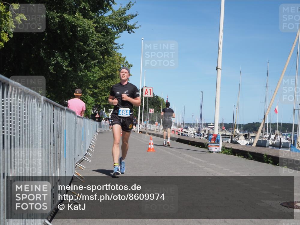 17.08.2025 - KN Förde Triathlon 2025 KatJ http://msf.ph/oto/8609974 17.08.2025 14:02:04 Laufen 484 meine-sportfotos.de