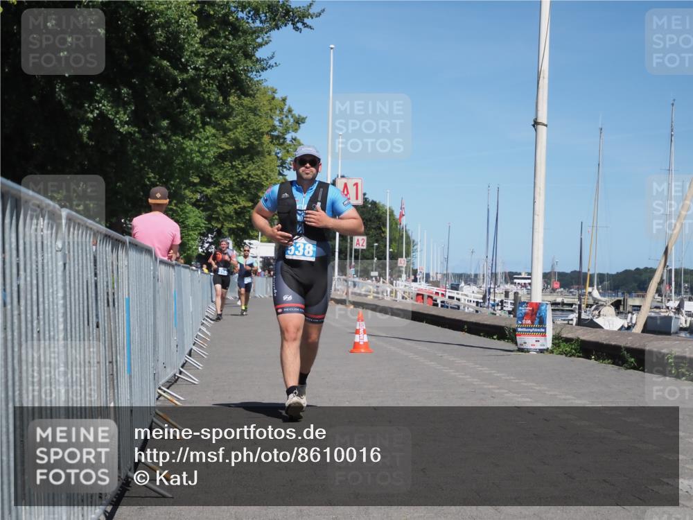17.08.2025 - KN Förde Triathlon 2025 KatJ http://msf.ph/oto/8610016 17.08.2025 14:02:31 Laufen 538 meine-sportfotos.de