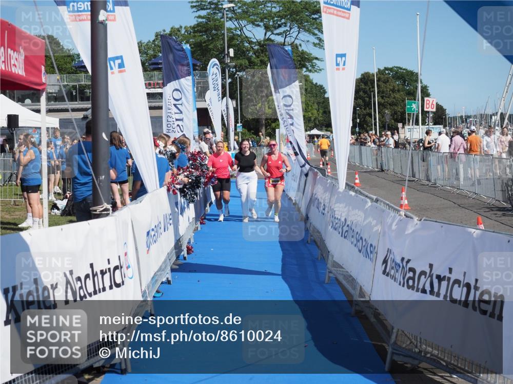 17.08.2025 - KN Förde Triathlon 2025 MichiJ http://msf.ph/oto/8610024 17.08.2025 12:38:51 Laufen  meine-sportfotos.de