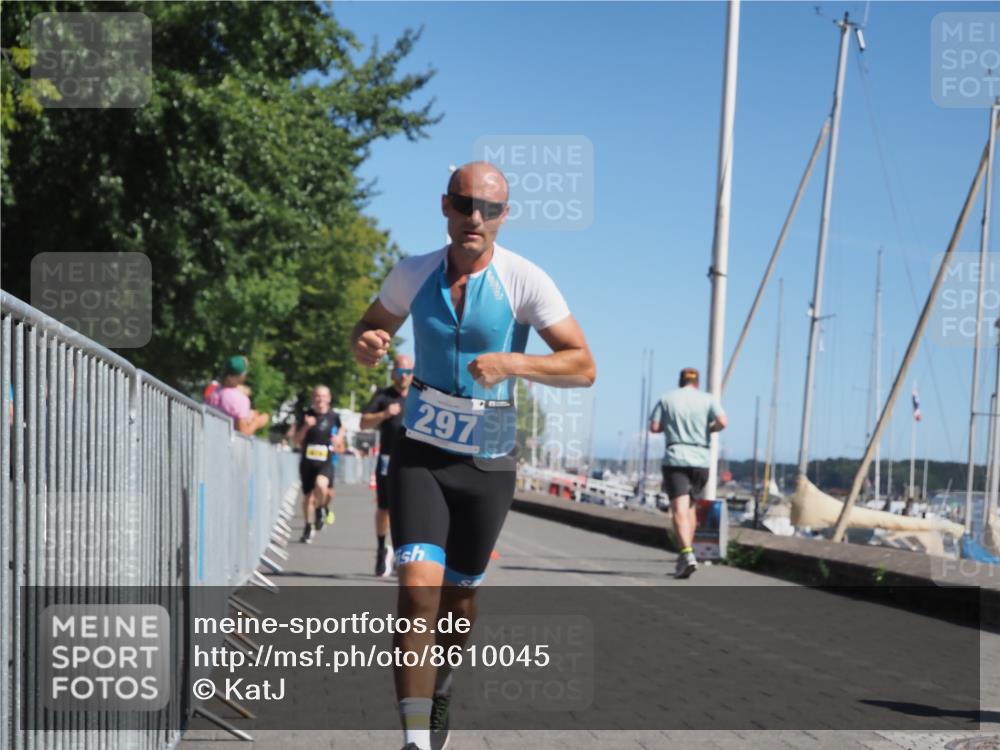 17.08.2025 - KN Förde Triathlon 2025 KatJ http://msf.ph/oto/8610045 17.08.2025 12:05:07 Laufen 297, 348, 374, 609, 612, 616 meine-sportfotos.de