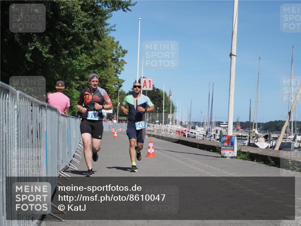 17.08.2025 - KN Förde Triathlon 2025 KatJ http://msf.ph/oto/8610047 17.08.2025 14:02:38 Laufen 514, 547 meine-sportfotos.de