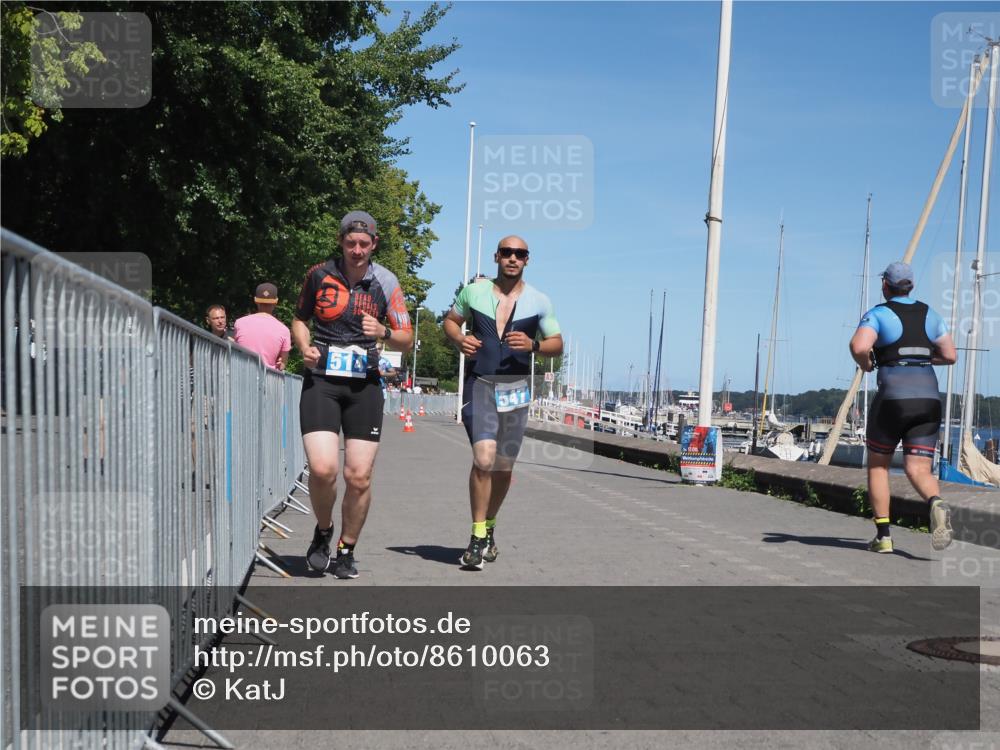 17.08.2025 - KN Förde Triathlon 2025 KatJ http://msf.ph/oto/8610063 17.08.2025 14:02:40 Laufen 514, 539, 547 meine-sportfotos.de