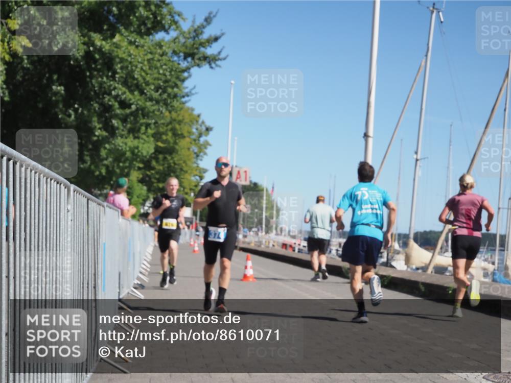 17.08.2025 - KN Förde Triathlon 2025 KatJ http://msf.ph/oto/8610071 17.08.2025 12:05:08 Laufen 297, 348, 374, 609, 616 meine-sportfotos.de