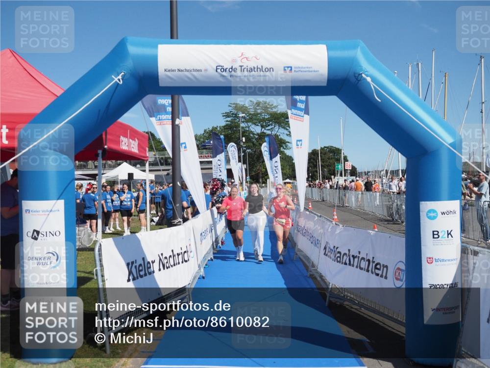17.08.2025 - KN Förde Triathlon 2025 MichiJ http://msf.ph/oto/8610082 17.08.2025 12:38:54 Laufen 606 meine-sportfotos.de