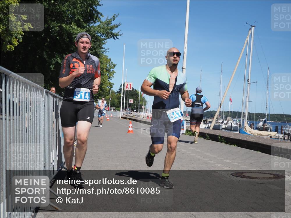 17.08.2025 - KN Förde Triathlon 2025 KatJ http://msf.ph/oto/8610085 17.08.2025 14:02:41 Laufen 514, 539, 547 meine-sportfotos.de