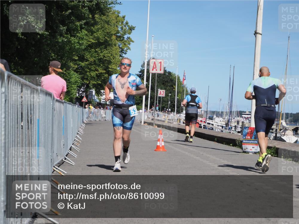 17.08.2025 - KN Förde Triathlon 2025 KatJ http://msf.ph/oto/8610099 17.08.2025 14:02:46 Laufen 539 meine-sportfotos.de