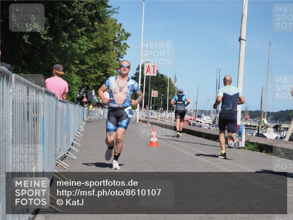 17.08.2025 - KN Förde Triathlon 2025 KatJ http://msf.ph/oto/8610107 17.08.2025 14:02:47 Laufen 539 meine-sportfotos.de