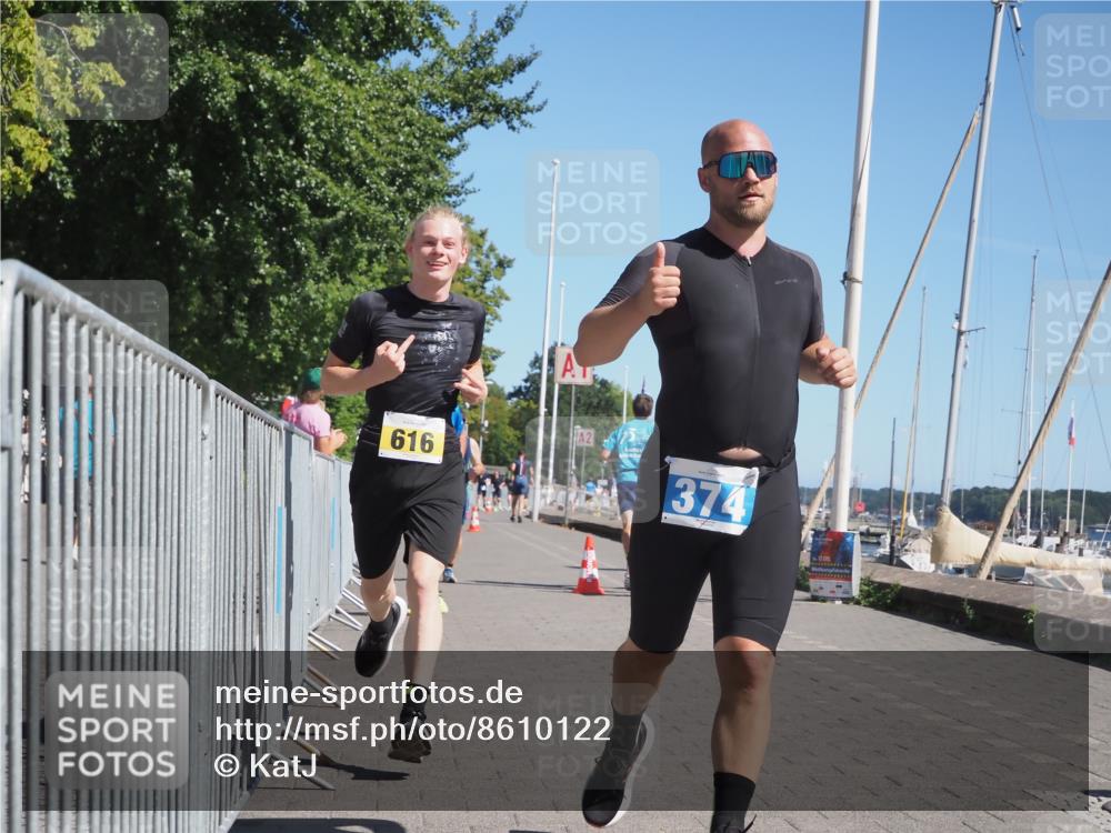 17.08.2025 - KN Förde Triathlon 2025 KatJ http://msf.ph/oto/8610122 17.08.2025 12:05:10 Laufen 297, 348, 374, 609, 616 meine-sportfotos.de
