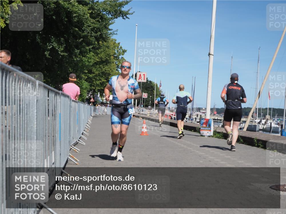 17.08.2025 - KN Förde Triathlon 2025 KatJ http://msf.ph/oto/8610123 17.08.2025 14:02:48 Laufen 539 meine-sportfotos.de
