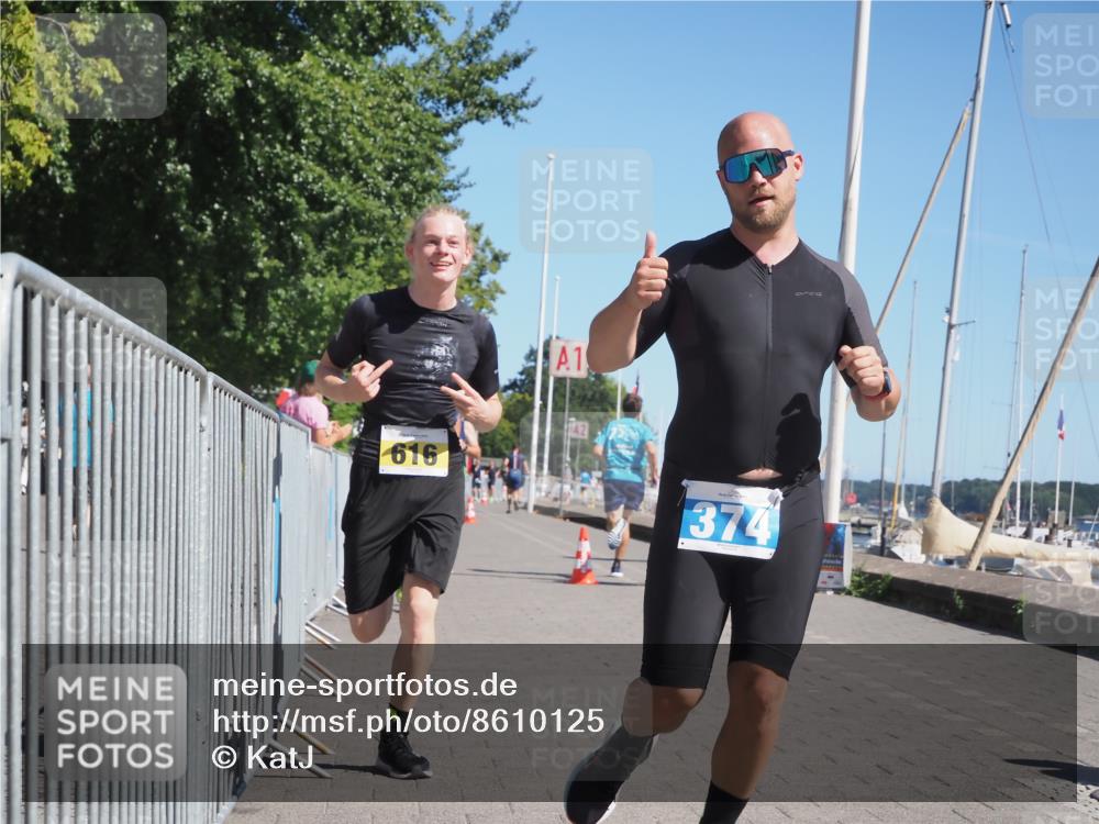 17.08.2025 - KN Förde Triathlon 2025 KatJ http://msf.ph/oto/8610125 17.08.2025 12:05:11 Laufen 348, 374, 609, 616 meine-sportfotos.de