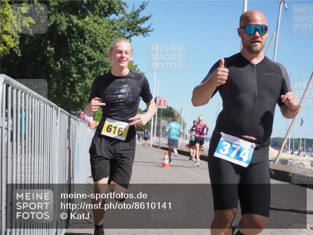 17.08.2025 - KN Förde Triathlon 2025 KatJ http://msf.ph/oto/8610141 17.08.2025 12:05:11 Laufen 348, 374, 609, 616 meine-sportfotos.de