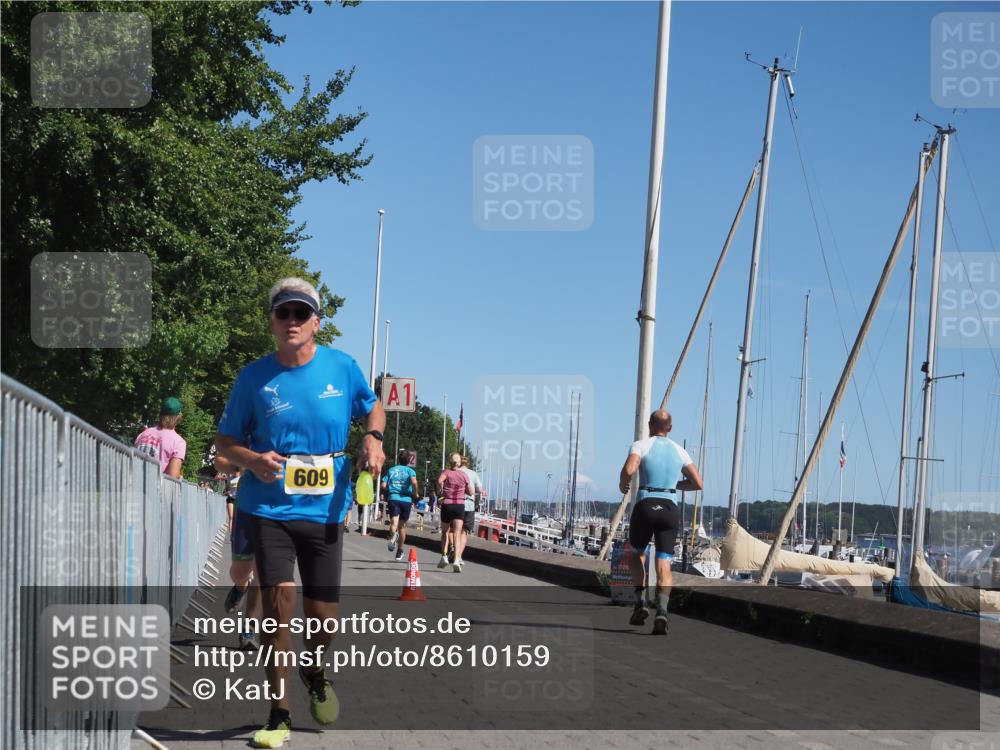 17.08.2025 - KN Förde Triathlon 2025 KatJ http://msf.ph/oto/8610159 17.08.2025 12:05:13 Laufen 348, 374, 609, 616 meine-sportfotos.de