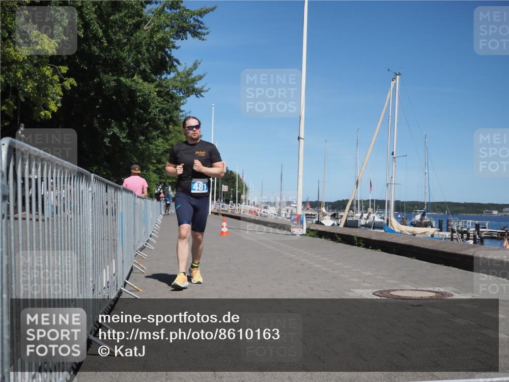 17.08.2025 - KN Förde Triathlon 2025 KatJ http://msf.ph/oto/8610163 17.08.2025 14:03:29 Laufen 481 meine-sportfotos.de