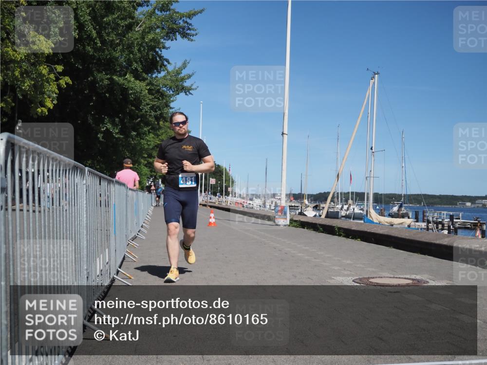 17.08.2025 - KN Förde Triathlon 2025 KatJ http://msf.ph/oto/8610165 17.08.2025 14:03:29 Laufen 481 meine-sportfotos.de