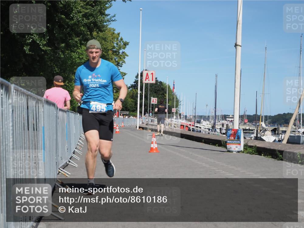 17.08.2025 - KN Förde Triathlon 2025 KatJ http://msf.ph/oto/8610186 17.08.2025 14:03:45 Laufen 495 meine-sportfotos.de
