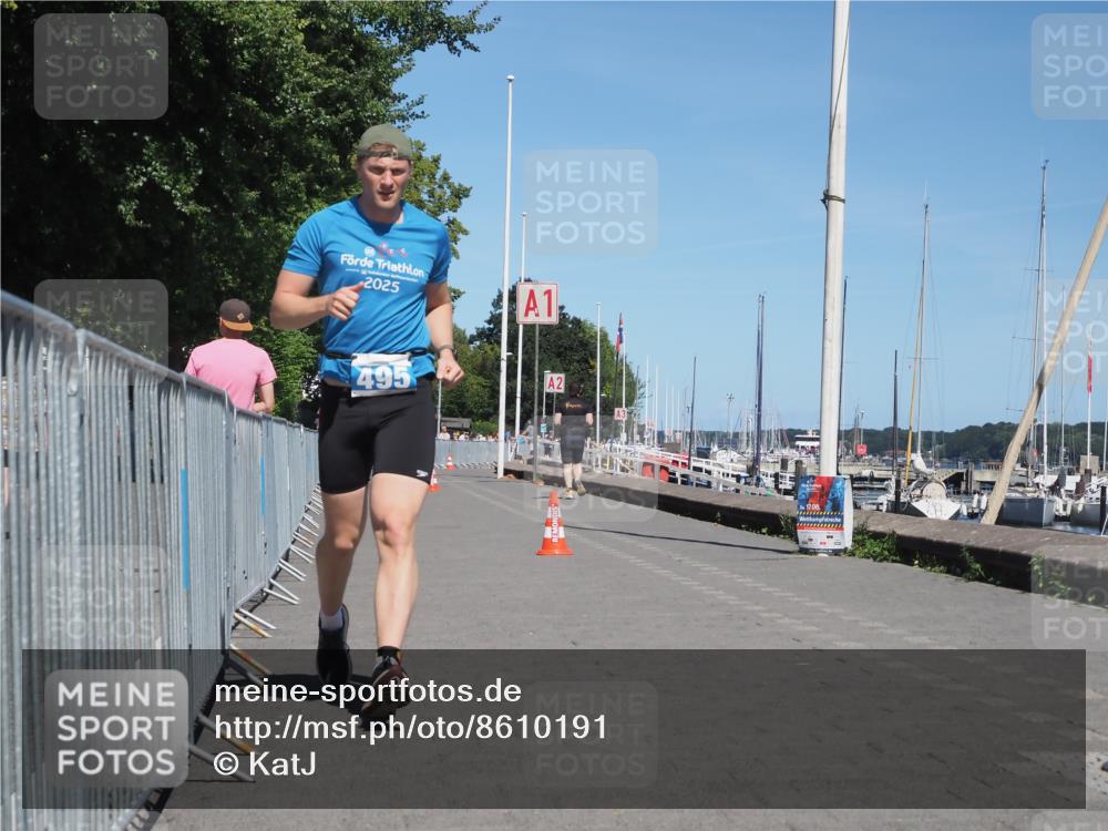 17.08.2025 - KN Förde Triathlon 2025 KatJ http://msf.ph/oto/8610191 17.08.2025 14:03:45 Laufen 495 meine-sportfotos.de