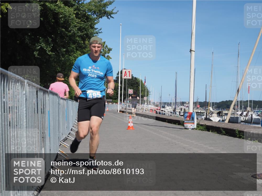 17.08.2025 - KN Förde Triathlon 2025 KatJ http://msf.ph/oto/8610193 17.08.2025 14:03:45 Laufen 495 meine-sportfotos.de