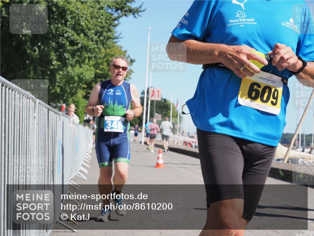 17.08.2025 - KN Förde Triathlon 2025 KatJ http://msf.ph/oto/8610200 17.08.2025 12:05:15 Laufen 348, 609 meine-sportfotos.de