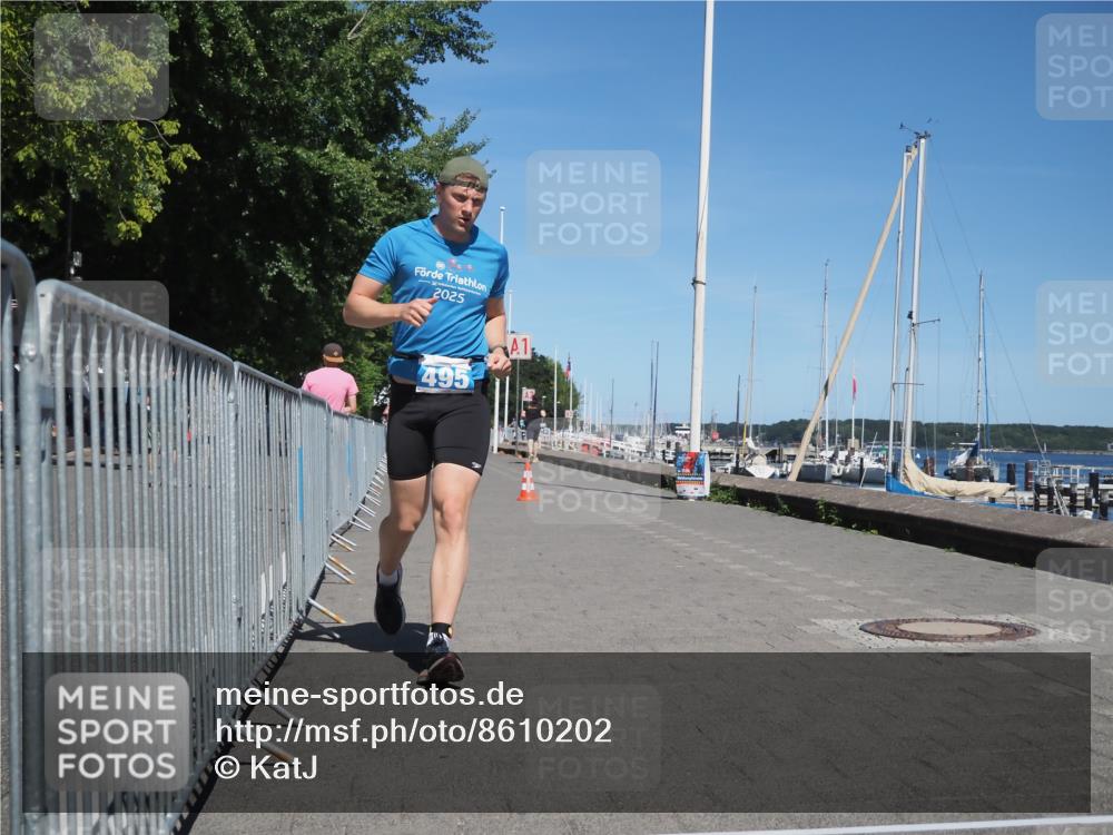 17.08.2025 - KN Förde Triathlon 2025 KatJ http://msf.ph/oto/8610202 17.08.2025 14:03:46 Laufen 495 meine-sportfotos.de