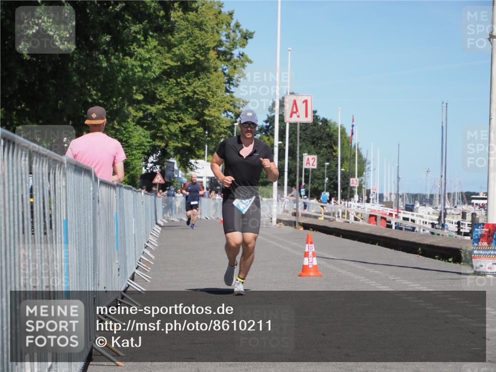 17.08.2025 - KN Förde Triathlon 2025 KatJ http://msf.ph/oto/8610211 17.08.2025 14:04:30 Laufen 496 meine-sportfotos.de