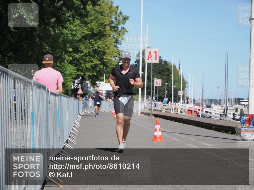 17.08.2025 - KN Förde Triathlon 2025 KatJ http://msf.ph/oto/8610214 17.08.2025 14:04:30 Laufen 496 meine-sportfotos.de
