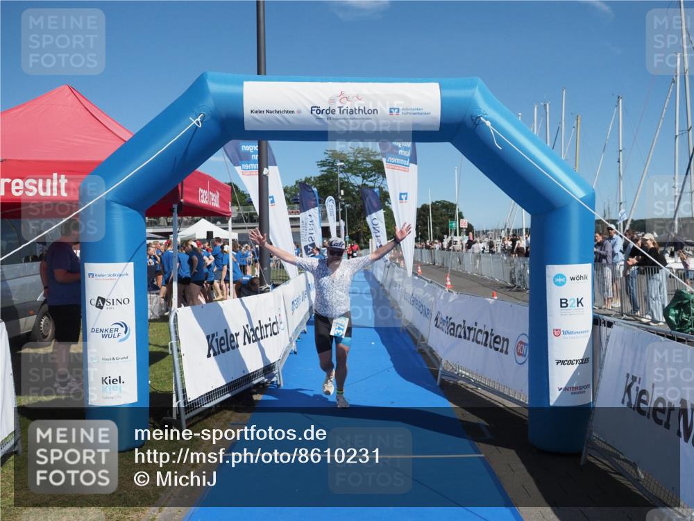 17.08.2025 - KN Förde Triathlon 2025 MichiJ http://msf.ph/oto/8610231 17.08.2025 12:42:14 Laufen 375 meine-sportfotos.de
