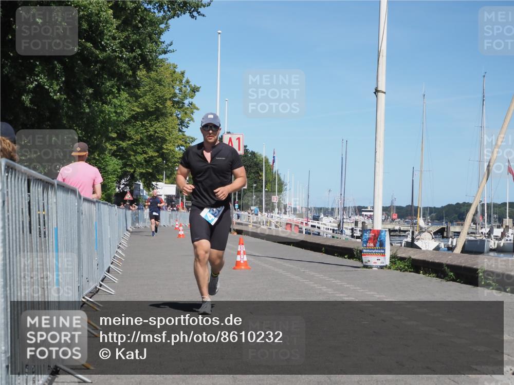 17.08.2025 - KN Förde Triathlon 2025 KatJ http://msf.ph/oto/8610232 17.08.2025 14:04:32 Laufen 496 meine-sportfotos.de