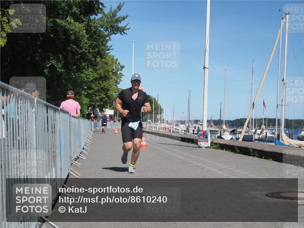 17.08.2025 - KN Förde Triathlon 2025 KatJ http://msf.ph/oto/8610240 17.08.2025 14:04:32 Laufen 496 meine-sportfotos.de