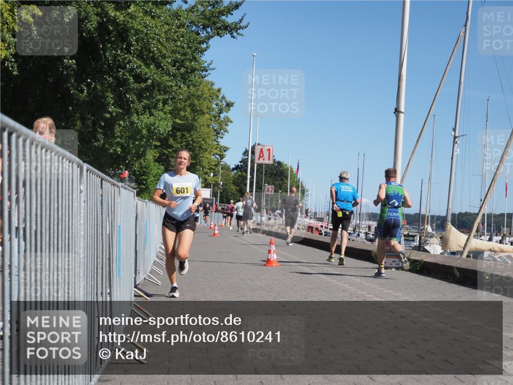 17.08.2025 - KN Förde Triathlon 2025 KatJ http://msf.ph/oto/8610241 17.08.2025 12:05:24 Laufen 601 meine-sportfotos.de