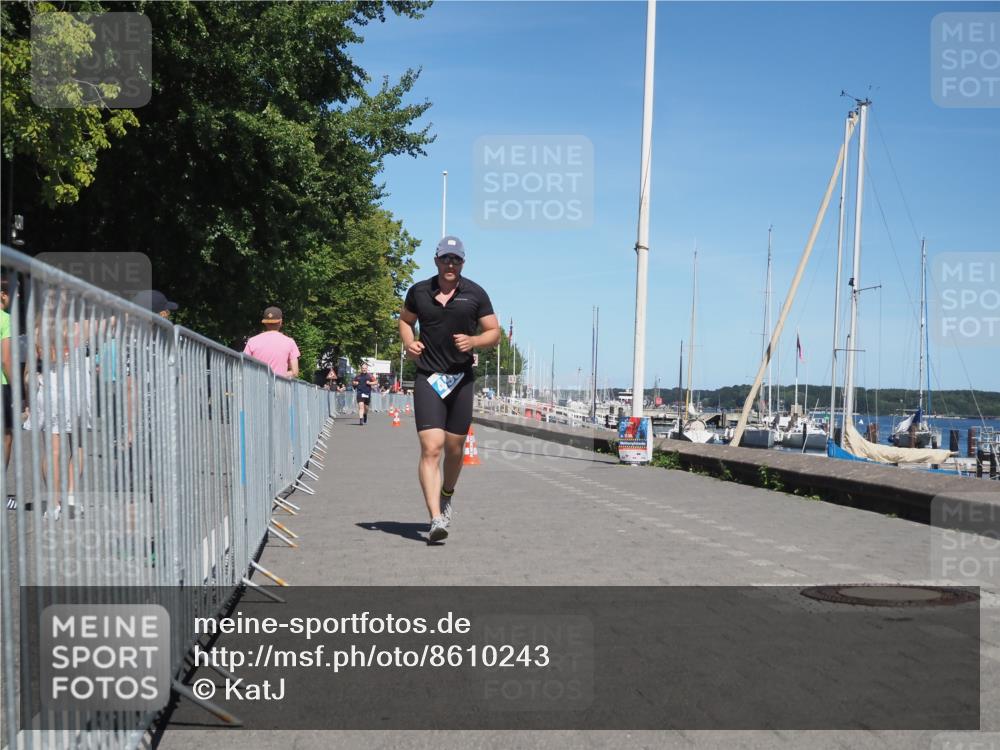 17.08.2025 - KN Förde Triathlon 2025 KatJ http://msf.ph/oto/8610243 17.08.2025 14:04:33 Laufen 496 meine-sportfotos.de
