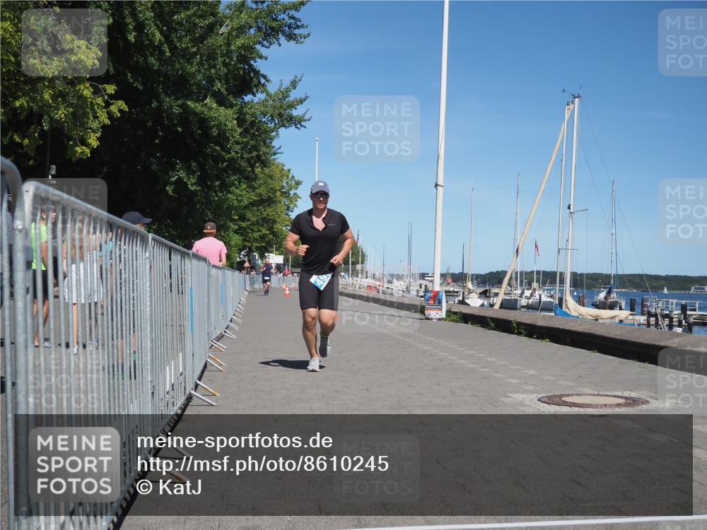 17.08.2025 - KN Förde Triathlon 2025 KatJ http://msf.ph/oto/8610245 17.08.2025 14:04:33 Laufen 496 meine-sportfotos.de