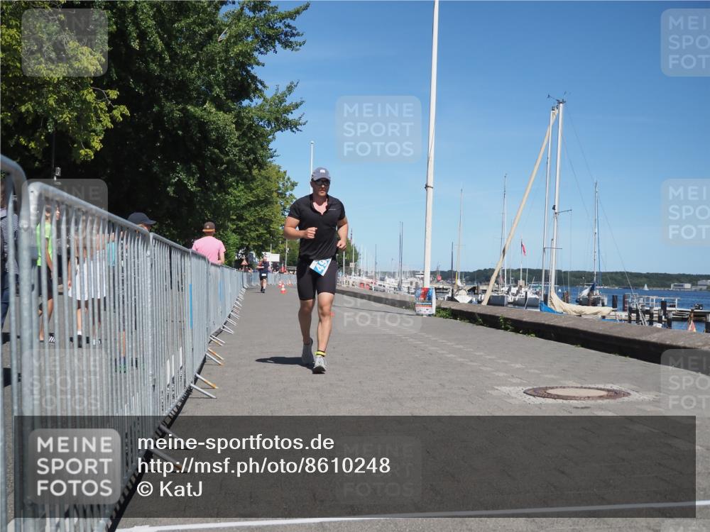 17.08.2025 - KN Förde Triathlon 2025 KatJ http://msf.ph/oto/8610248 17.08.2025 14:04:33 Laufen 496 meine-sportfotos.de