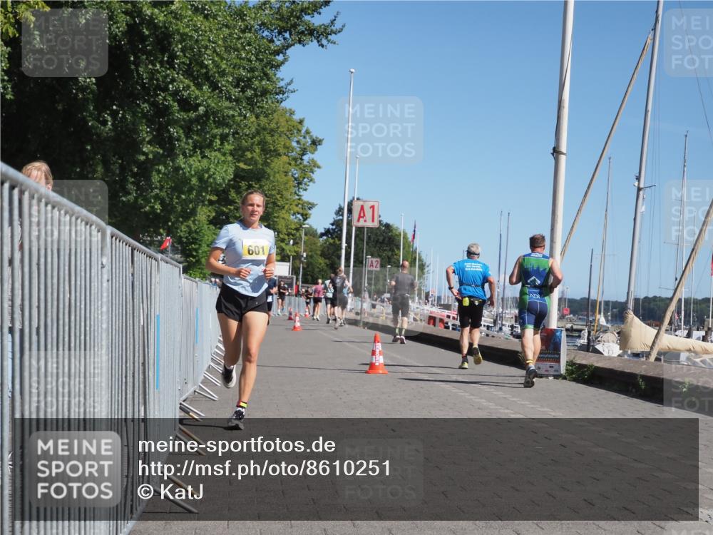 17.08.2025 - KN Förde Triathlon 2025 KatJ http://msf.ph/oto/8610251 17.08.2025 12:05:24 Laufen 601 meine-sportfotos.de