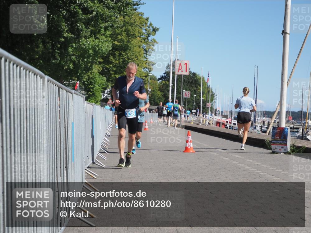 17.08.2025 - KN Förde Triathlon 2025 KatJ http://msf.ph/oto/8610280 17.08.2025 12:05:34 Laufen 311, 338, 635 meine-sportfotos.de
