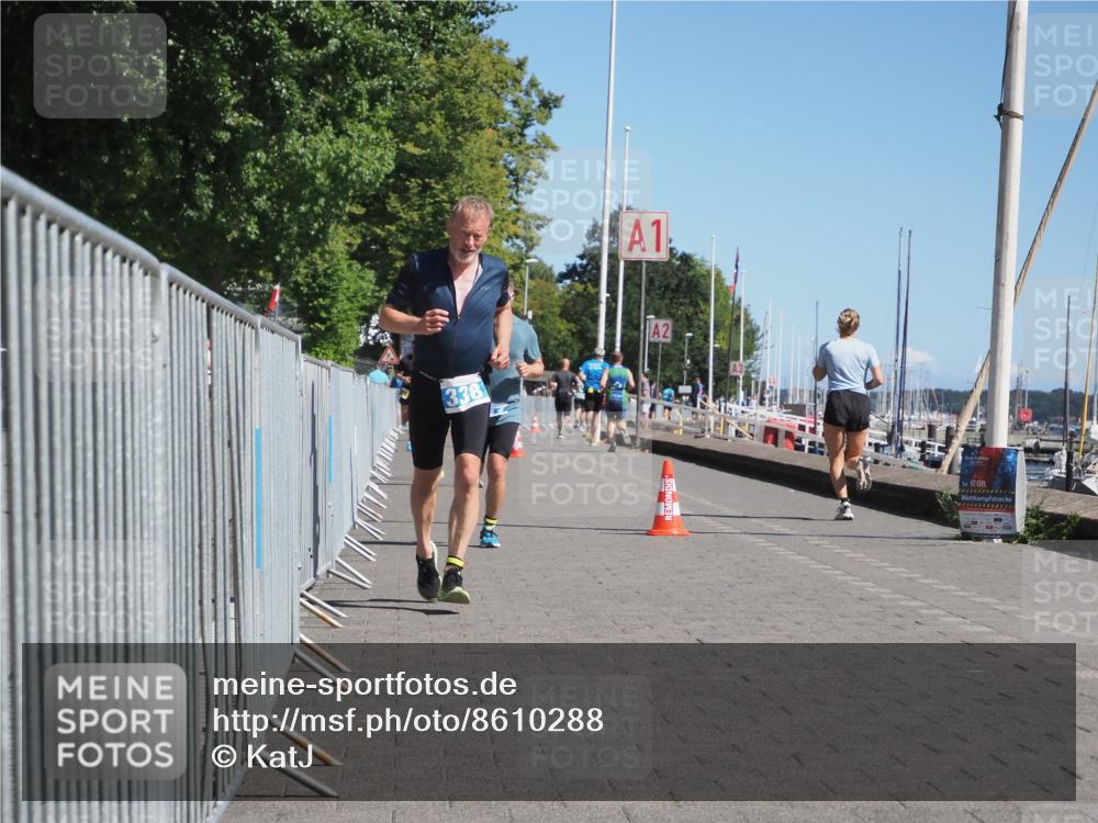 17.08.2025 - KN Förde Triathlon 2025 KatJ http://msf.ph/oto/8610288 17.08.2025 12:05:34 Laufen 311, 338, 635 meine-sportfotos.de