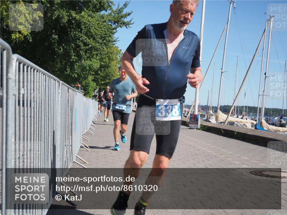 17.08.2025 - KN Förde Triathlon 2025 KatJ http://msf.ph/oto/8610320 17.08.2025 12:05:37 Laufen 288, 311, 338, 604, 635 meine-sportfotos.de