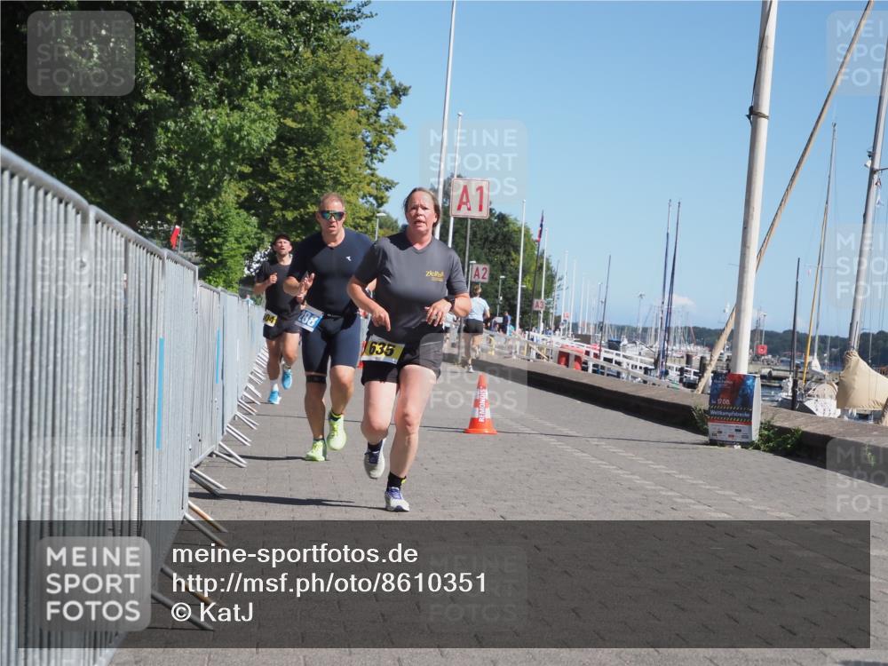 17.08.2025 - KN Förde Triathlon 2025 KatJ http://msf.ph/oto/8610351 17.08.2025 12:05:40 Laufen 288, 311, 338, 604, 635 meine-sportfotos.de
