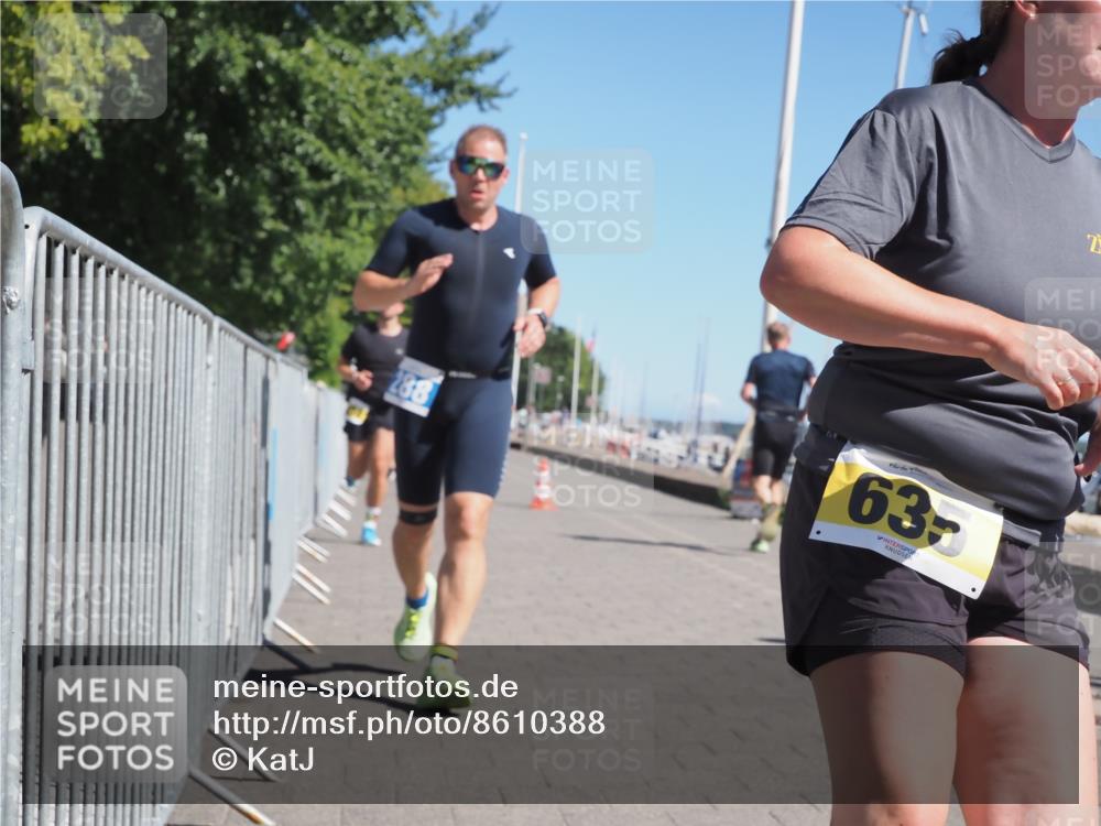 17.08.2025 - KN Förde Triathlon 2025 KatJ http://msf.ph/oto/8610388 17.08.2025 12:05:44 Laufen 288, 604, 624, 635 meine-sportfotos.de