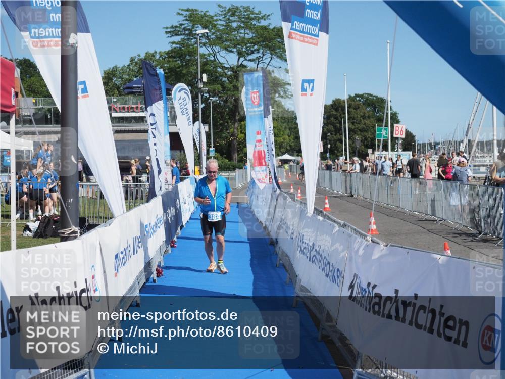 17.08.2025 - KN Förde Triathlon 2025 MichiJ http://msf.ph/oto/8610409 17.08.2025 12:45:35 Laufen 384 meine-sportfotos.de