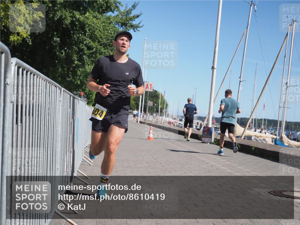 17.08.2025 - KN Förde Triathlon 2025 KatJ http://msf.ph/oto/8610419 17.08.2025 12:05:46 Laufen 288, 604, 624, 635 meine-sportfotos.de